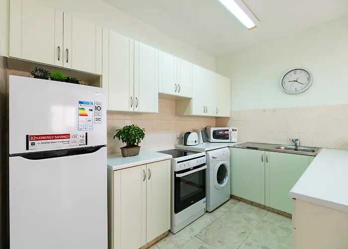 Family Friendly 2-bed On Seafront 公寓