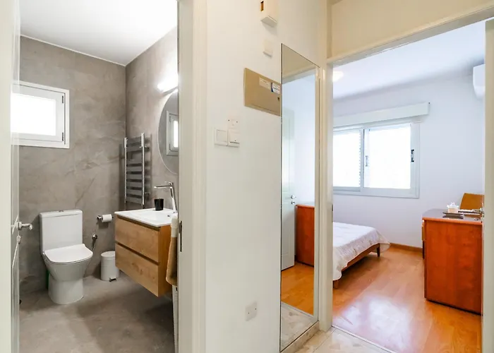 Family Friendly 2-bed On Seafront Διαμέρισμα